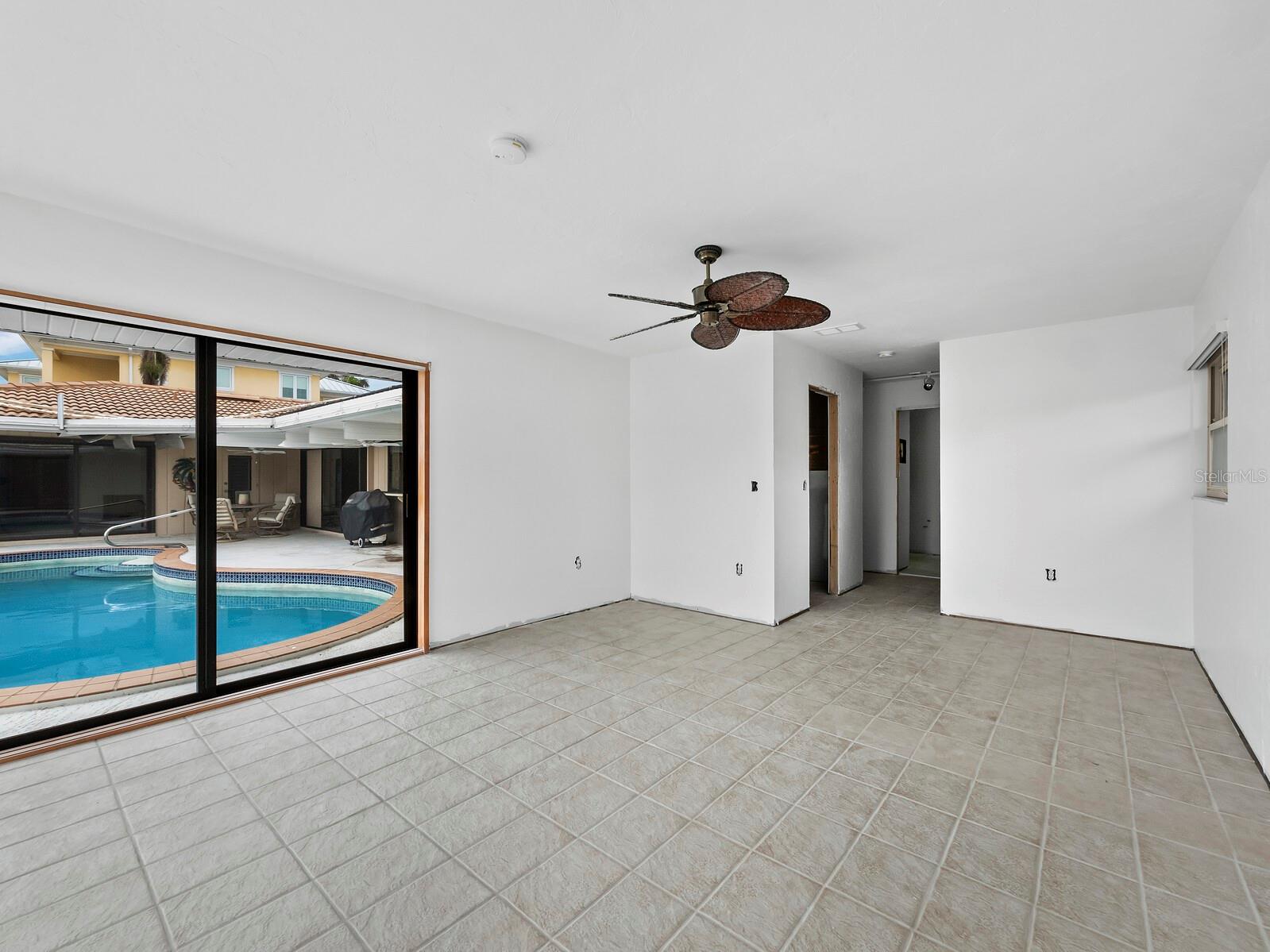 740 OLD COMPASS RD, LONGBOAT KEY, FL, 34228
