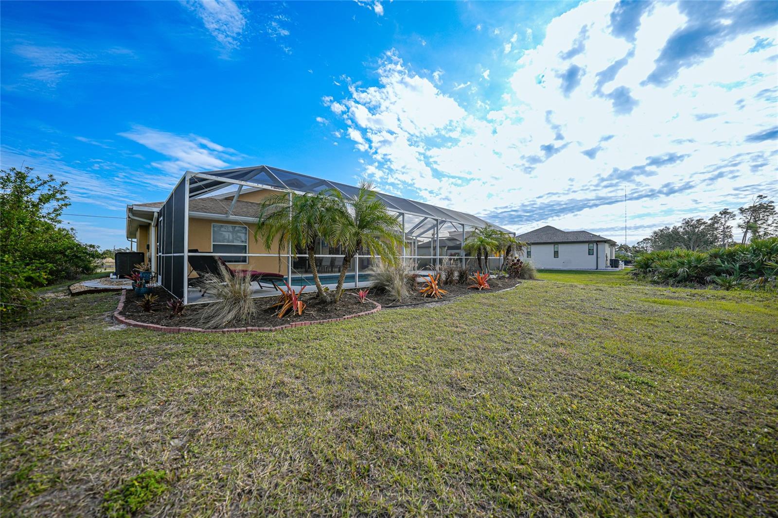 215 AUSTRALIAN DR, ROTONDA WEST, FL, 33947