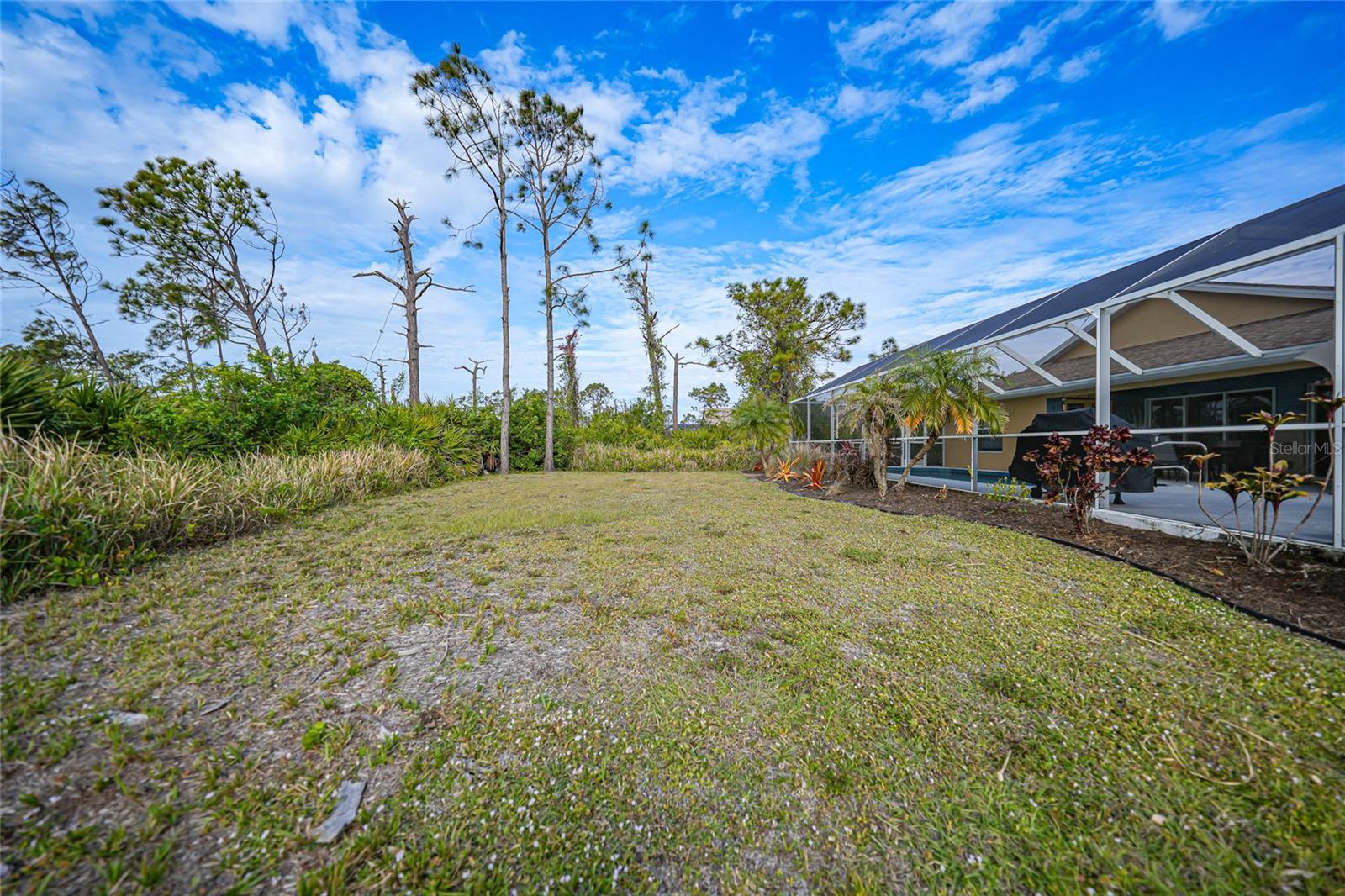 215 AUSTRALIAN DR, ROTONDA WEST, FL, 33947