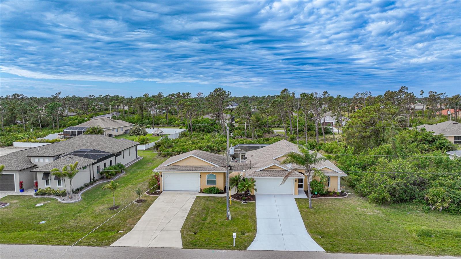 215 AUSTRALIAN DR, ROTONDA WEST, FL, 33947