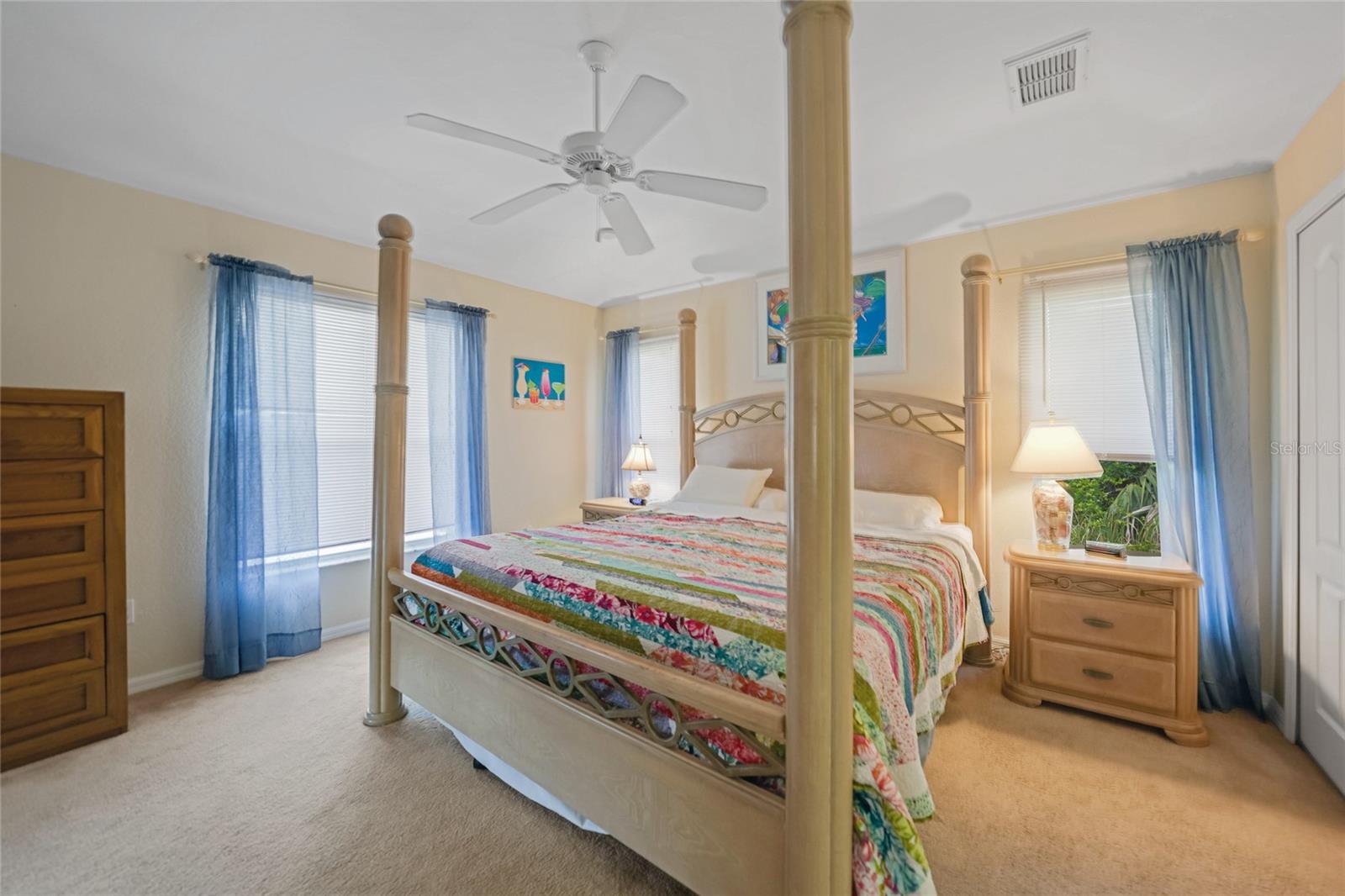 215 AUSTRALIAN DR, ROTONDA WEST, FL, 33947