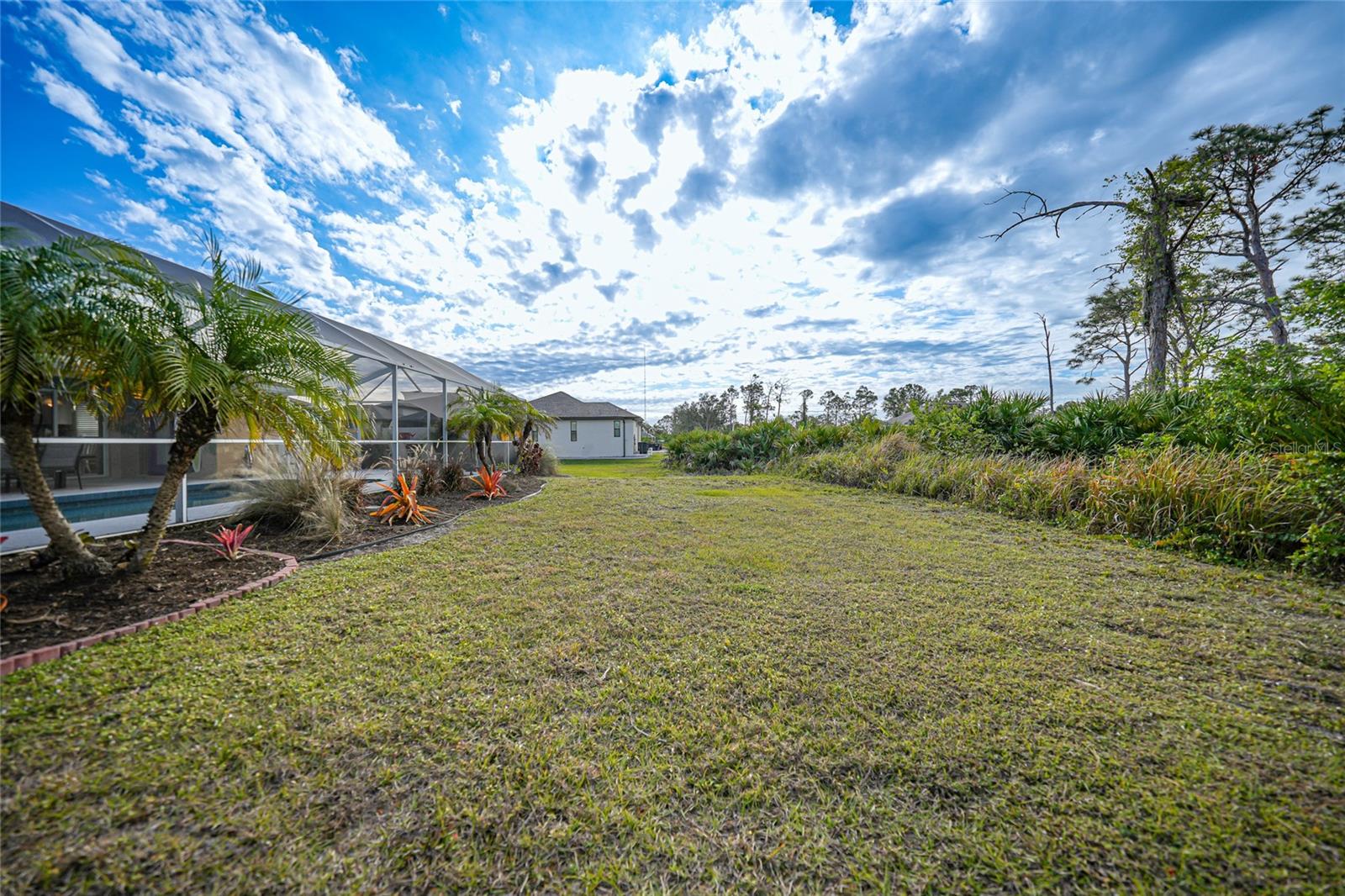 215 AUSTRALIAN DR, ROTONDA WEST, FL, 33947