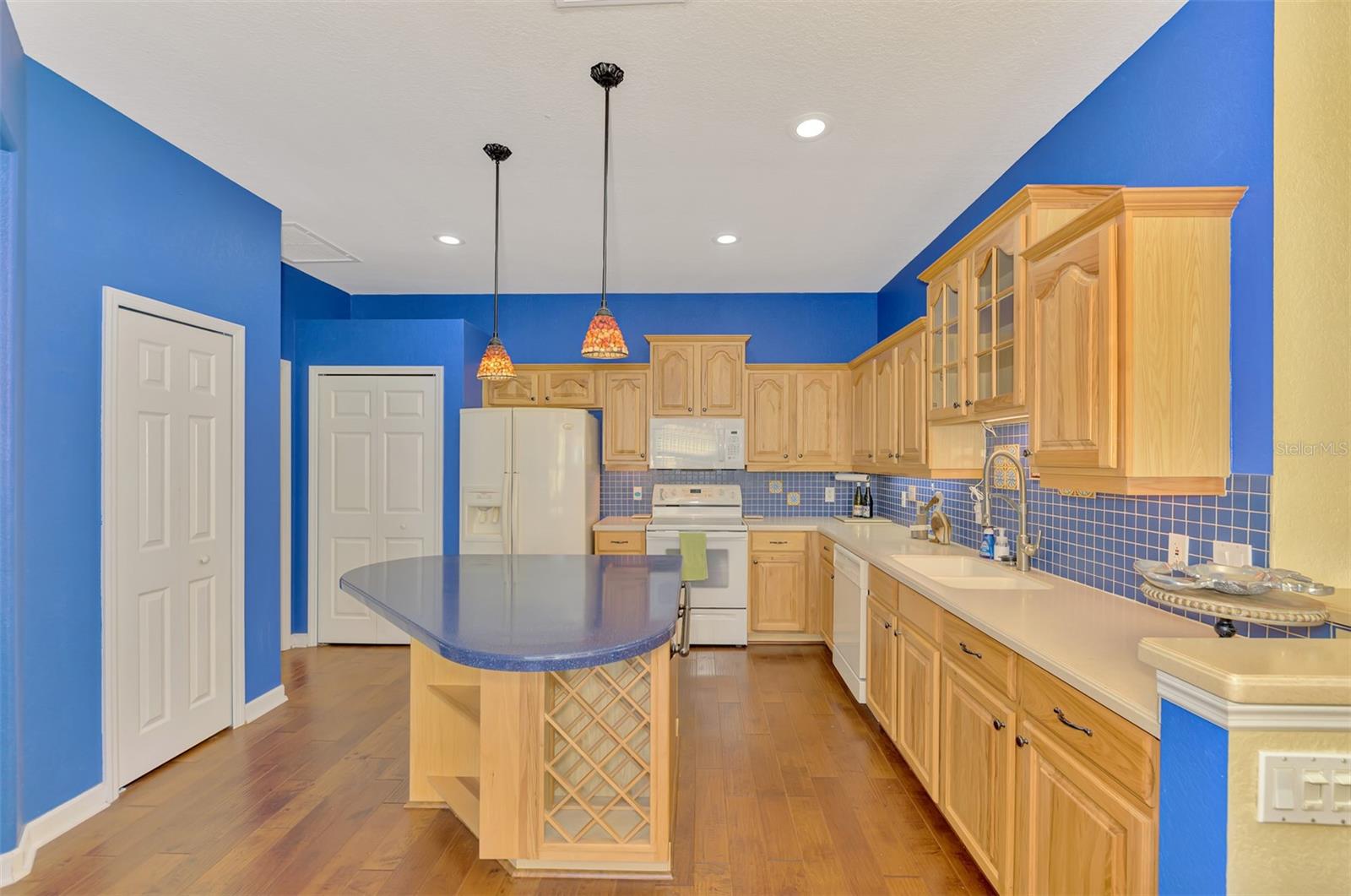 4914 LAKESCENE PL, SARASOTA, FL, 34243