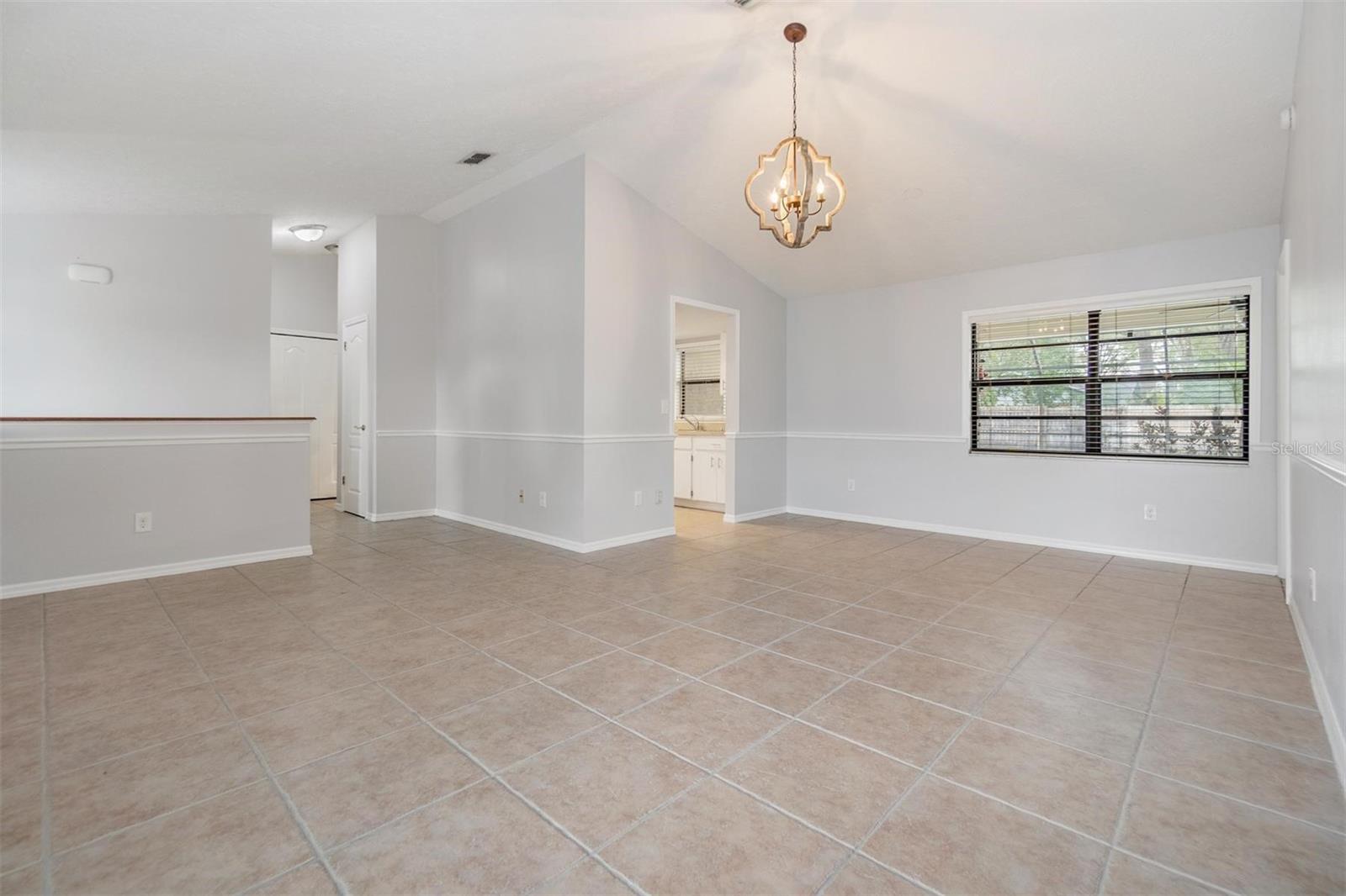 3702 LAKE BREEZE DR, LAND O LAKES, FL, 34639