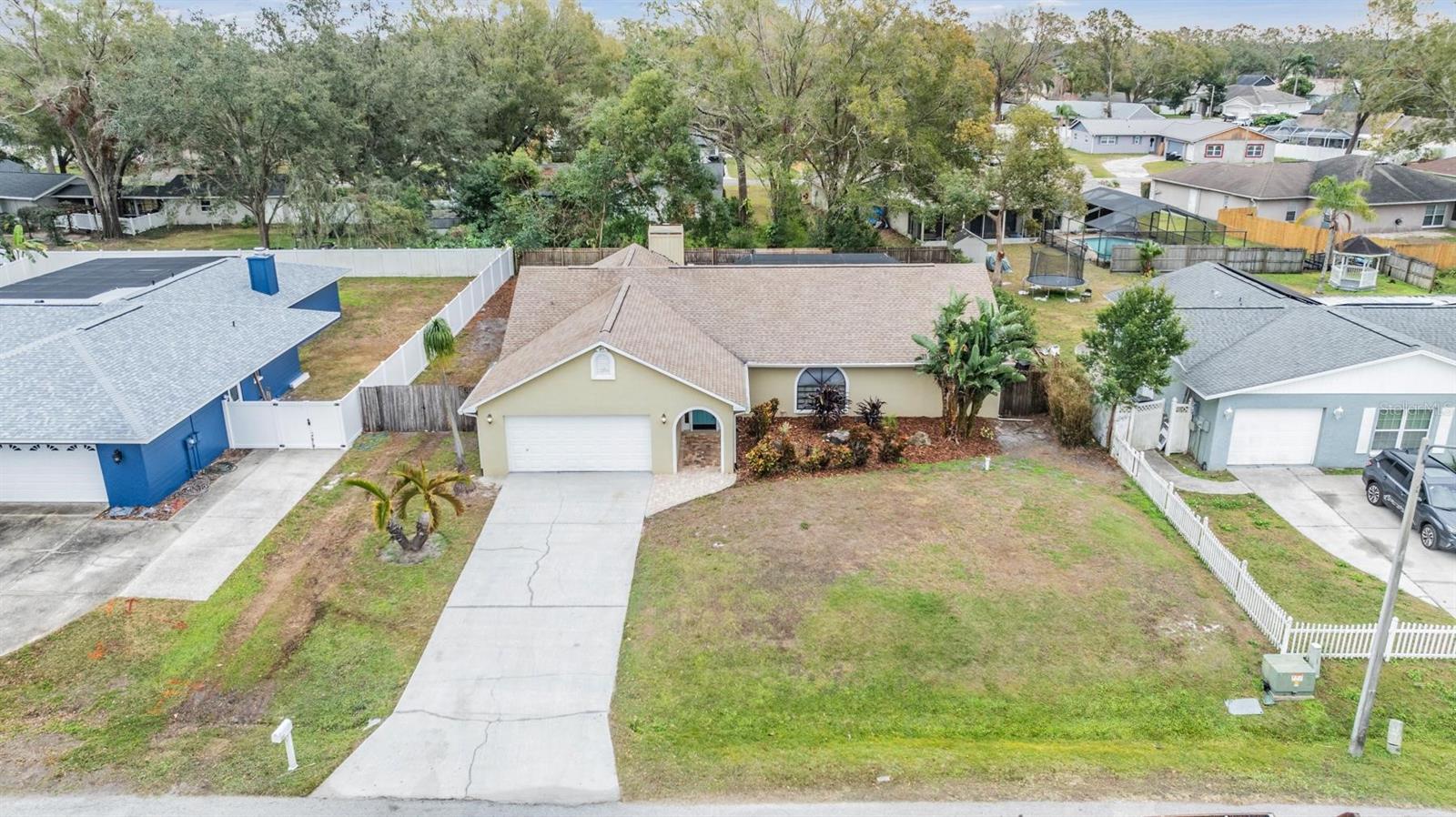 3702 LAKE BREEZE DR, LAND O LAKES, FL, 34639