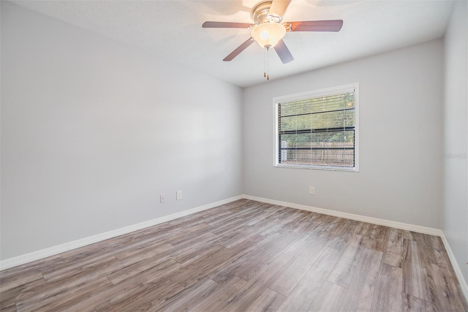 3702 LAKE BREEZE DR, LAND O LAKES, FL, 34639