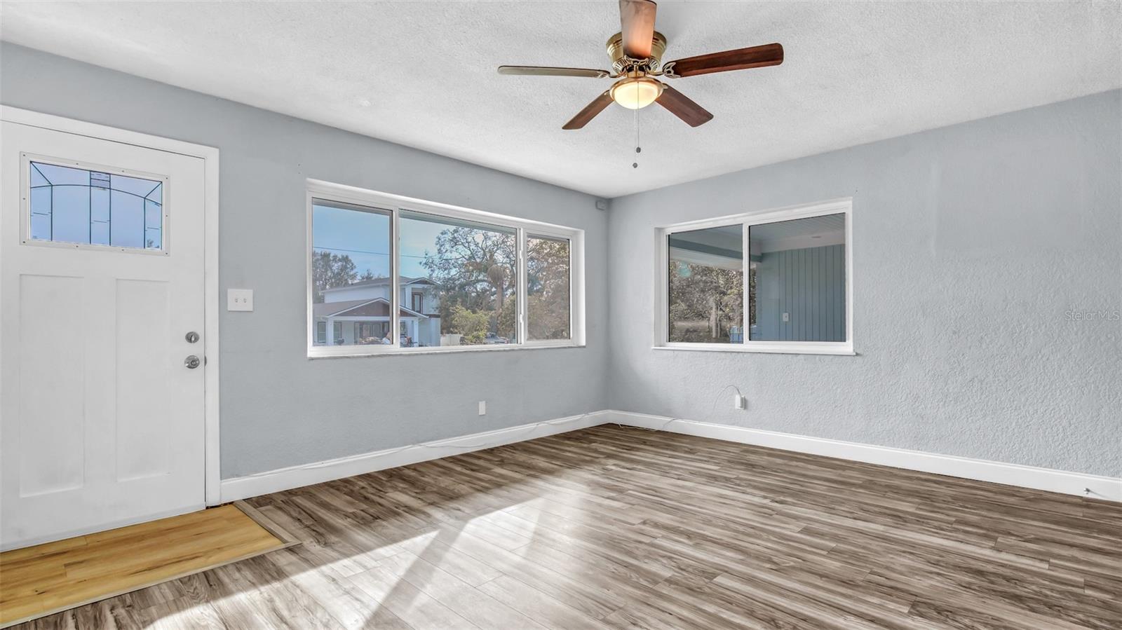 4004 E BLUFF AVE, TAMPA, FL, 33617