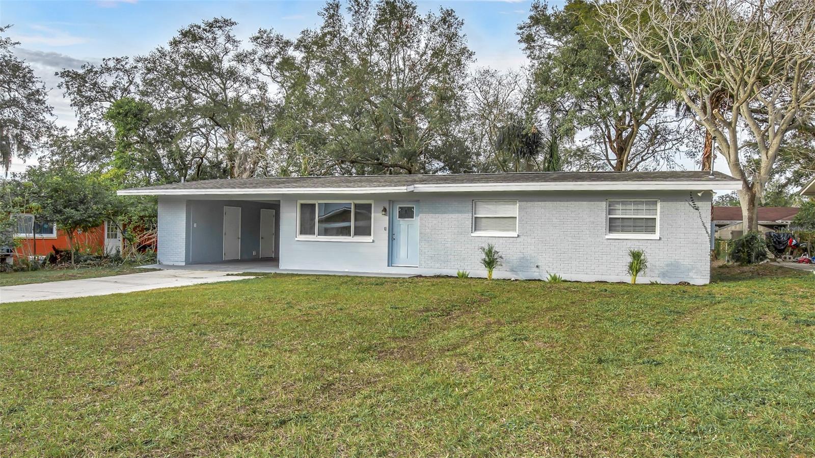 4004 E BLUFF AVE, TAMPA, FL, 33617