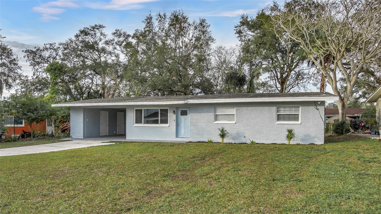 4004 E BLUFF AVE, TAMPA, FL, 33617