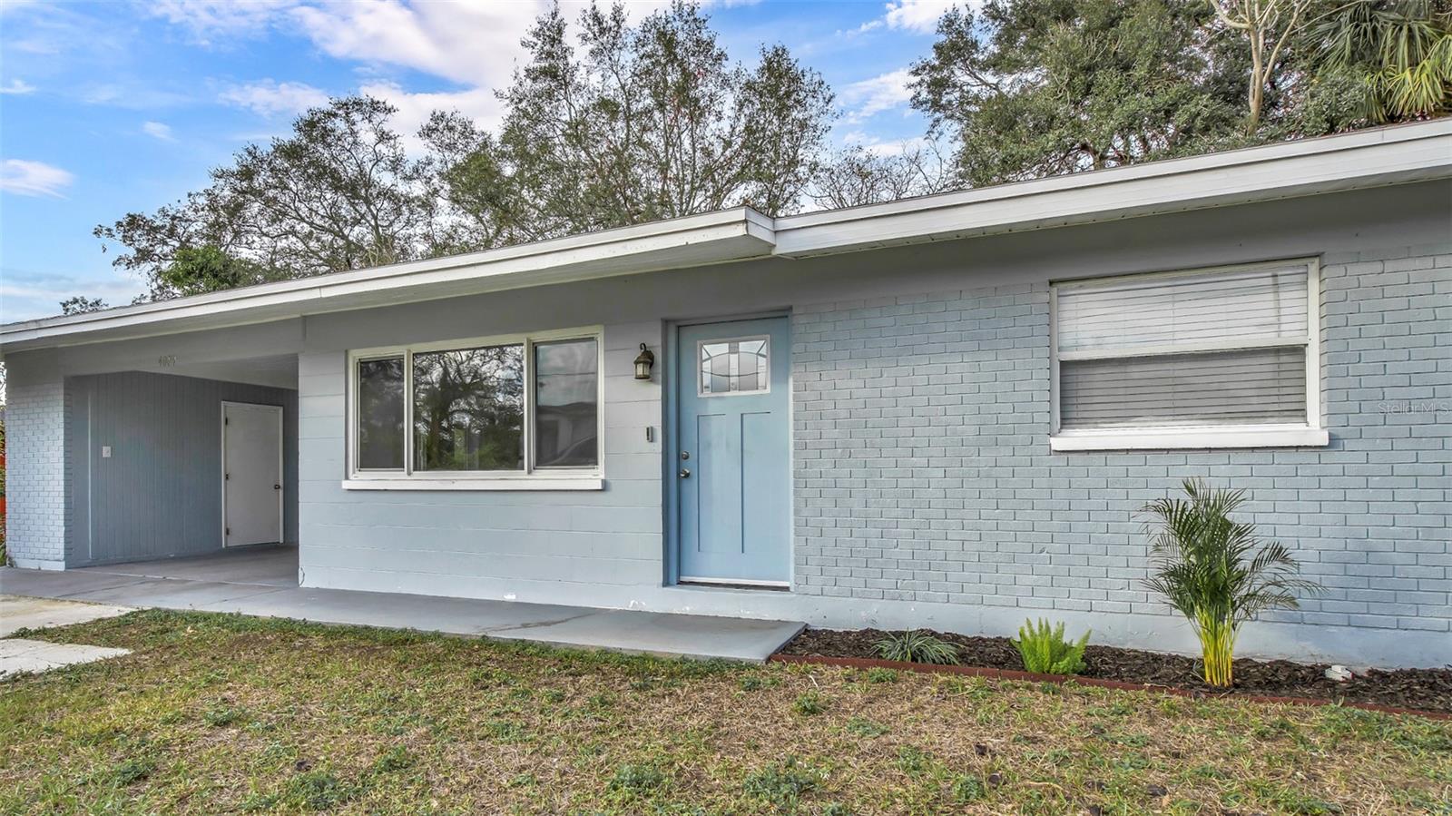 4004 E BLUFF AVE, TAMPA, FL, 33617