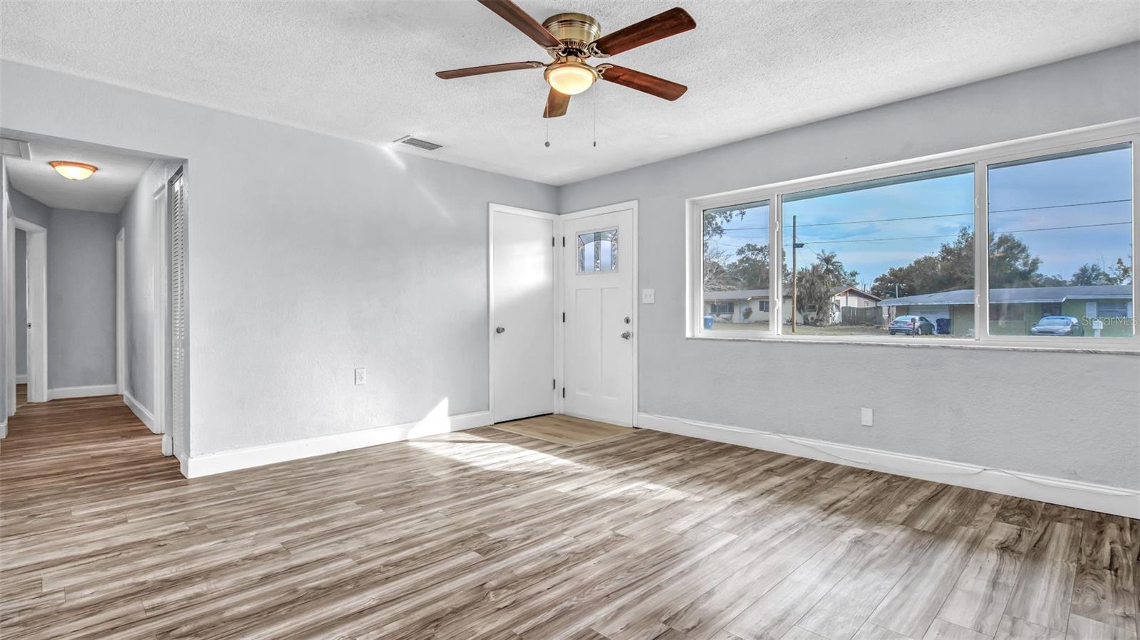 4004 E BLUFF AVE, TAMPA, FL, 33617