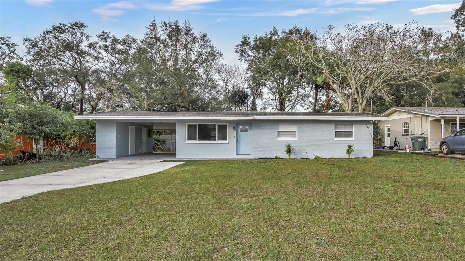 4004 E BLUFF AVE, TAMPA, FL, 33617