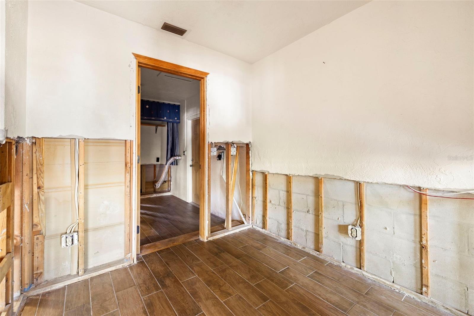 431 RAFAEL BLVD NE, ST PETERSBURG, FL, 33704