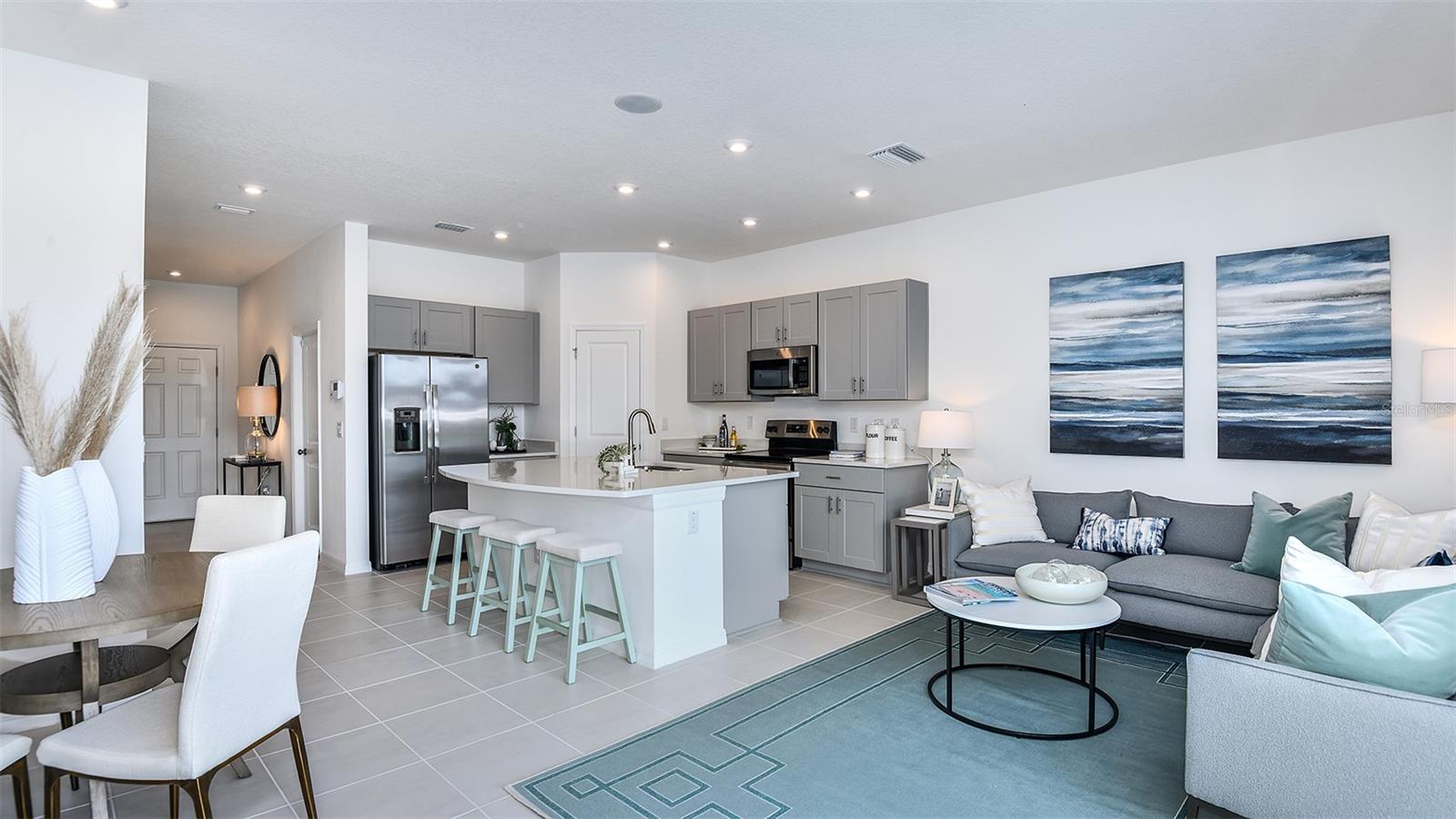 2492 PENGUIN BLVD, DAVENPORT, FL, 33837