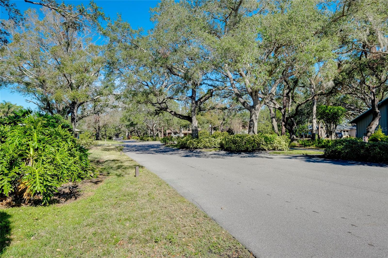 4520 ROBIN HOOD TRL W, SARASOTA, FL, 34232