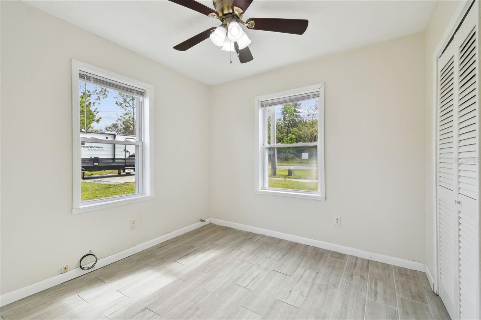 9415 FOREST HILLS DR, TAMPA, FL, 33612