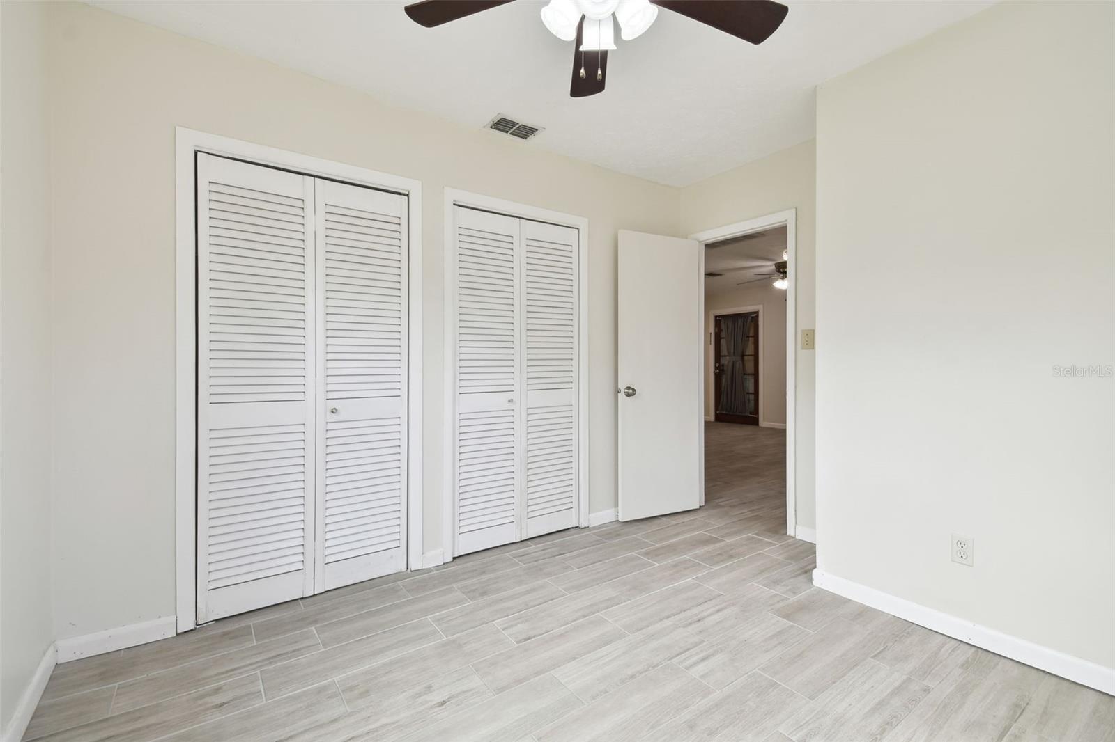 9415 FOREST HILLS DR, TAMPA, FL, 33612