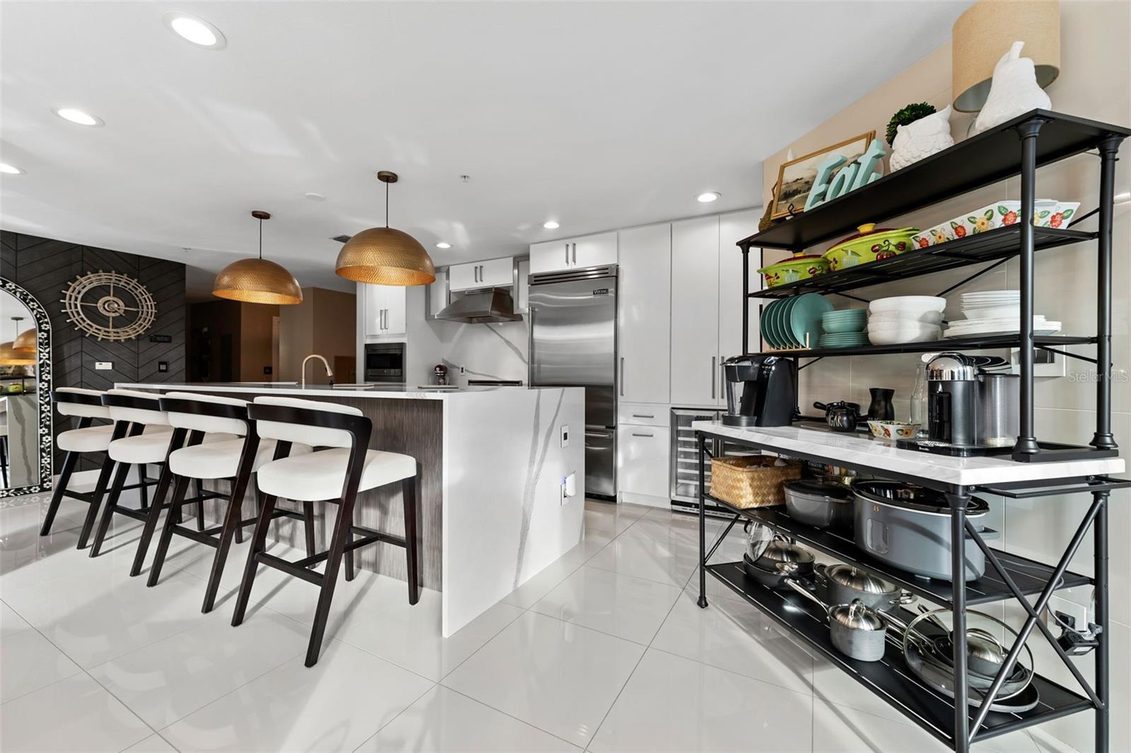1208 E KENNEDY BLVD #410, TAMPA, FL, 33602