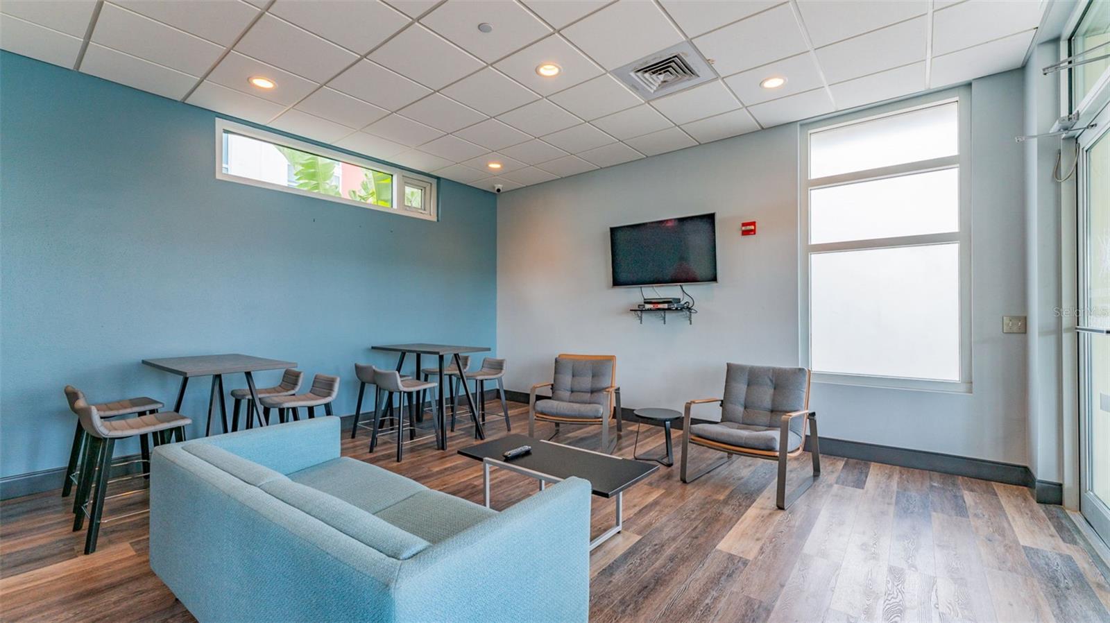 1208 E KENNEDY BLVD #410, TAMPA, FL, 33602