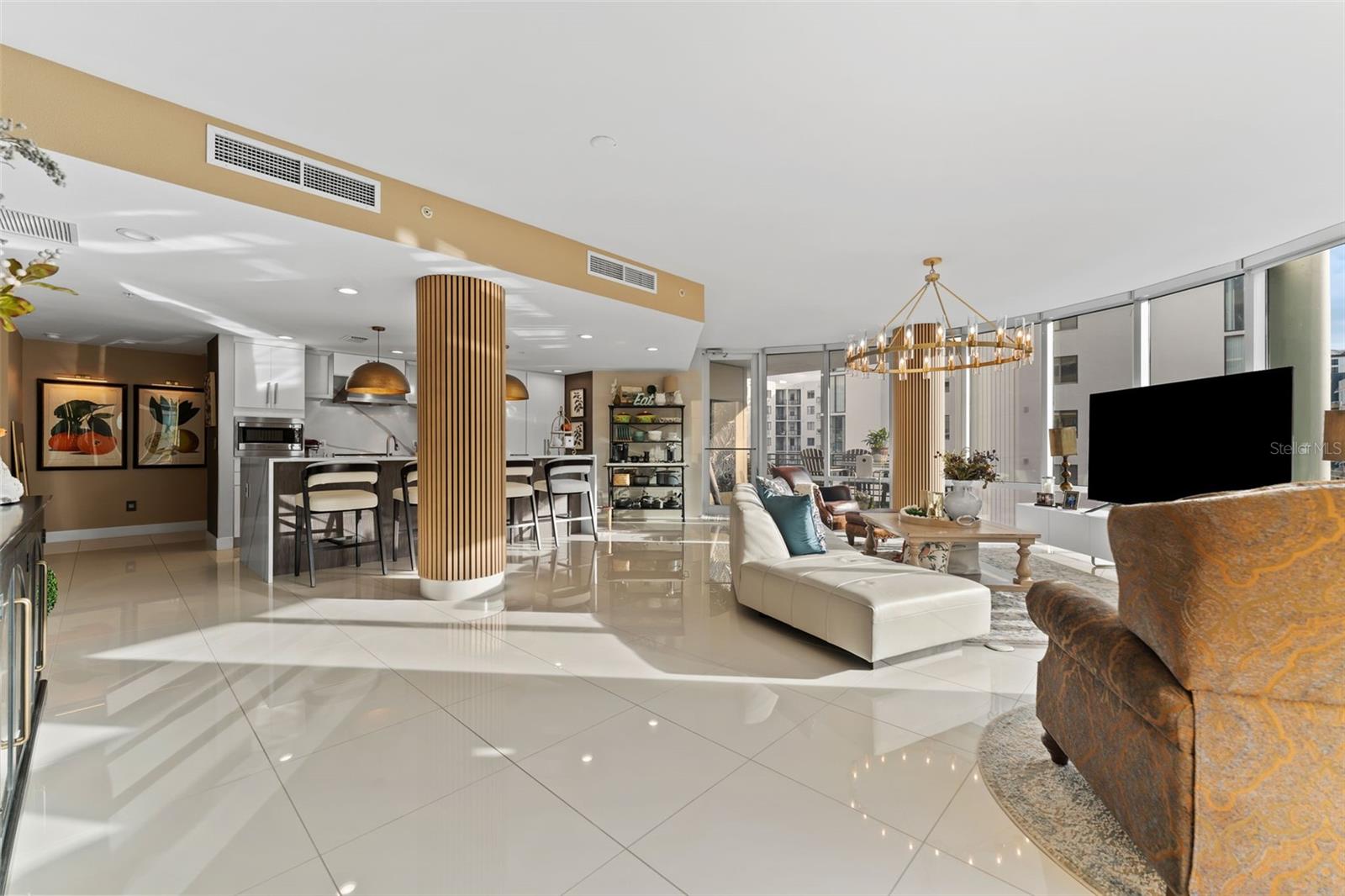 1208 E KENNEDY BLVD #410, TAMPA, FL, 33602