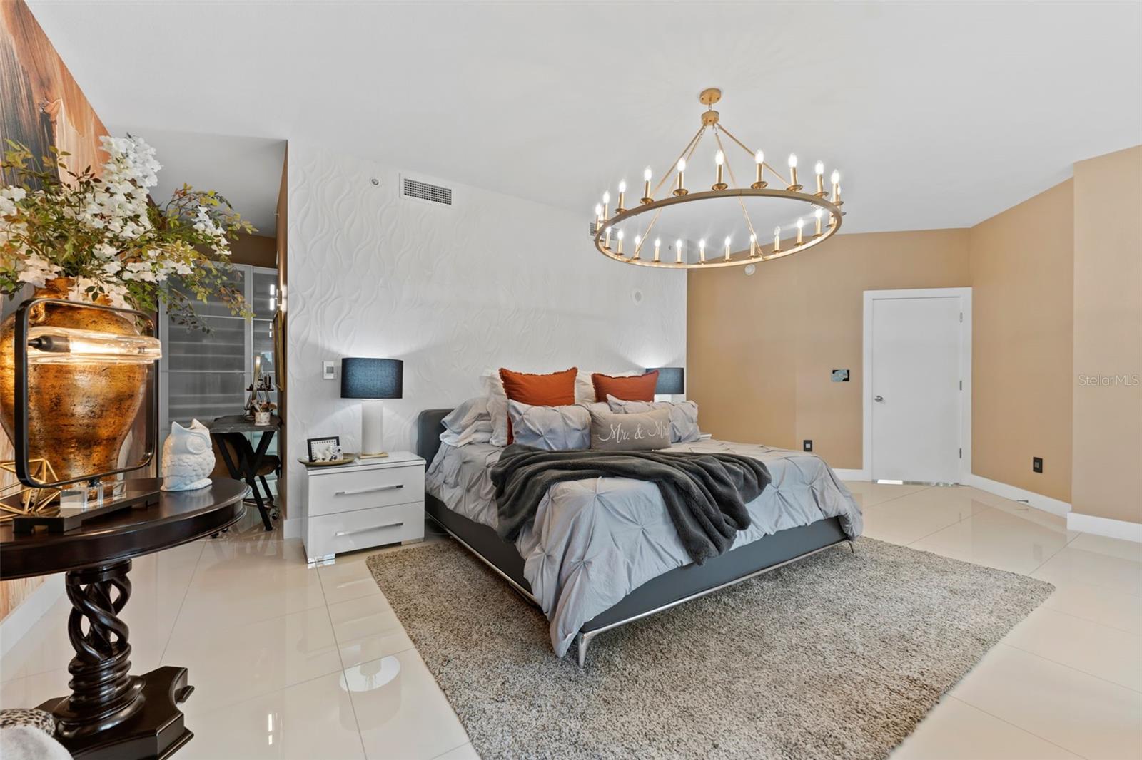 1208 E KENNEDY BLVD #410, TAMPA, FL, 33602