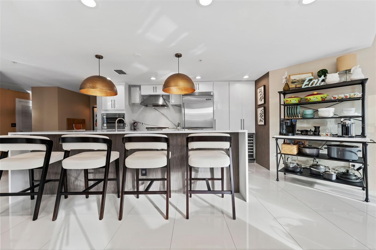 1208 E KENNEDY BLVD #410, TAMPA, FL, 33602