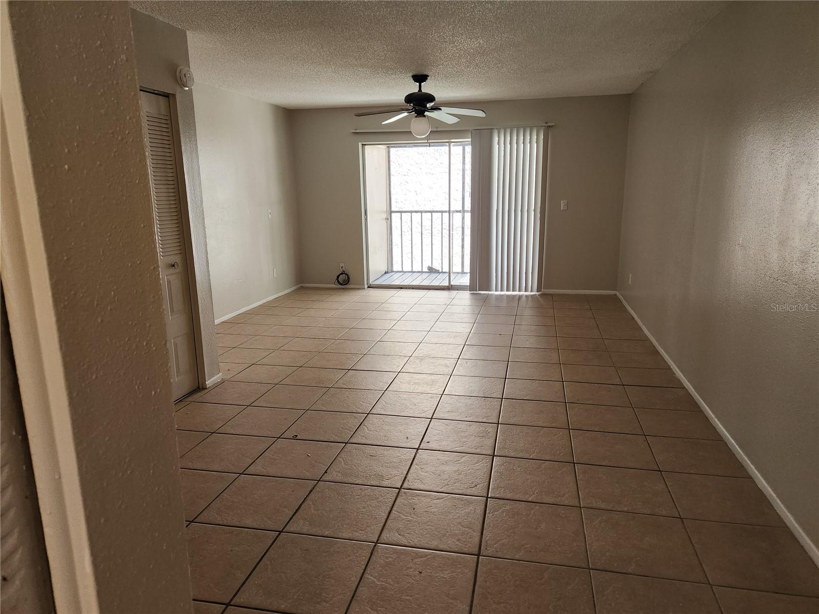 5507 POKEWEED CT #148, TAMPA, FL, 33617