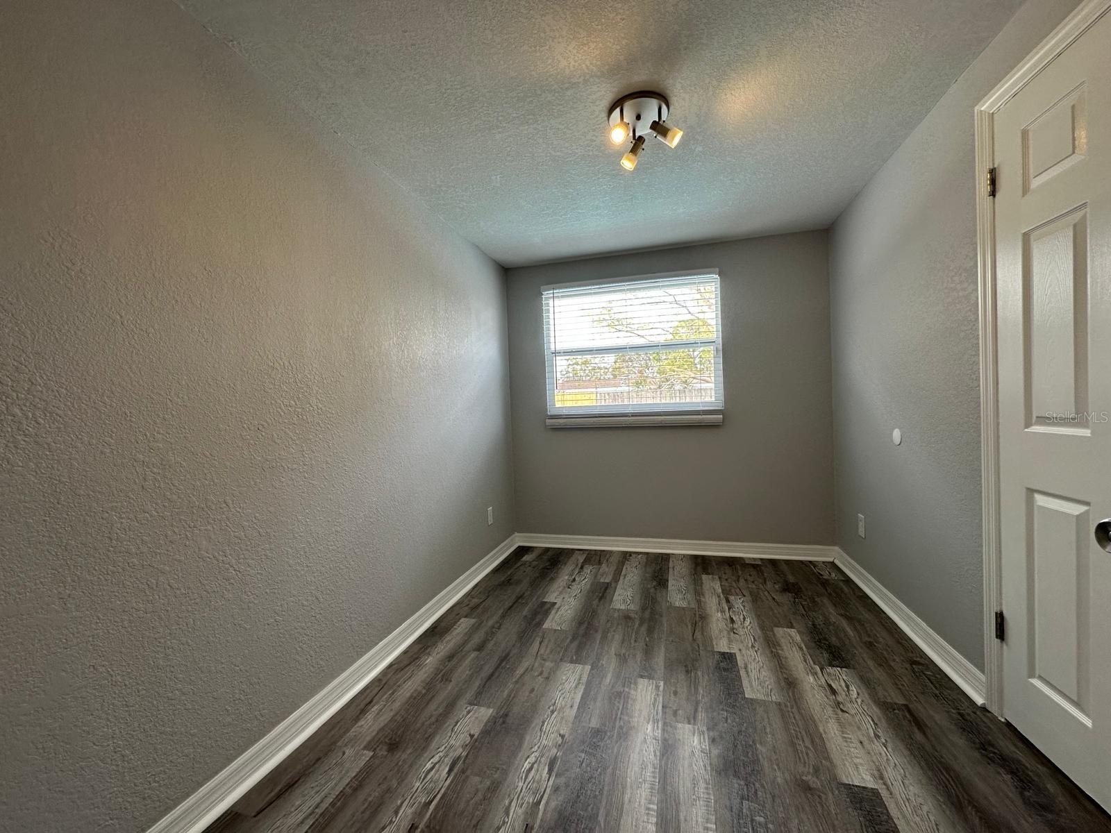 6985 82ND AVE N, PINELLAS PARK, FL, 33781