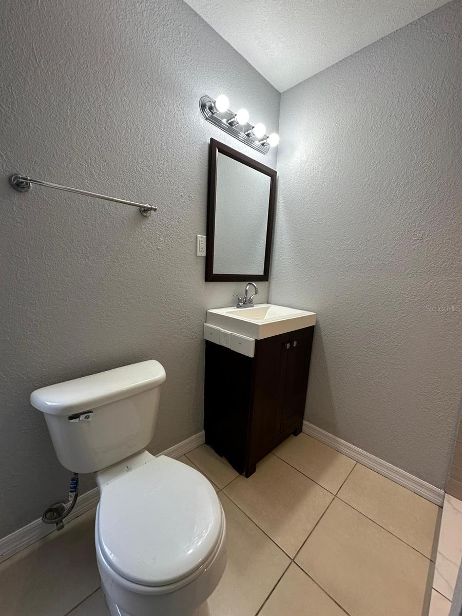 6985 82ND AVE N, PINELLAS PARK, FL, 33781