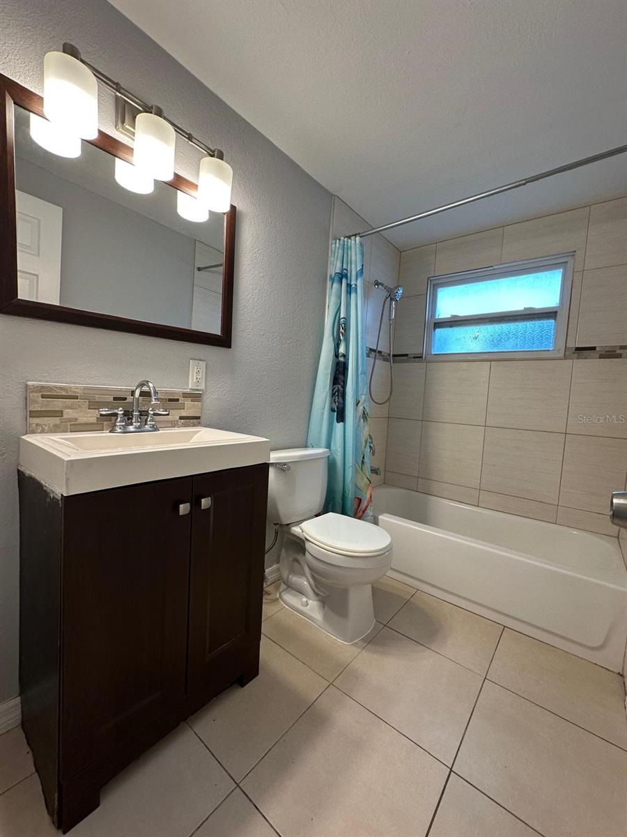 6985 82ND AVE N, PINELLAS PARK, FL, 33781
