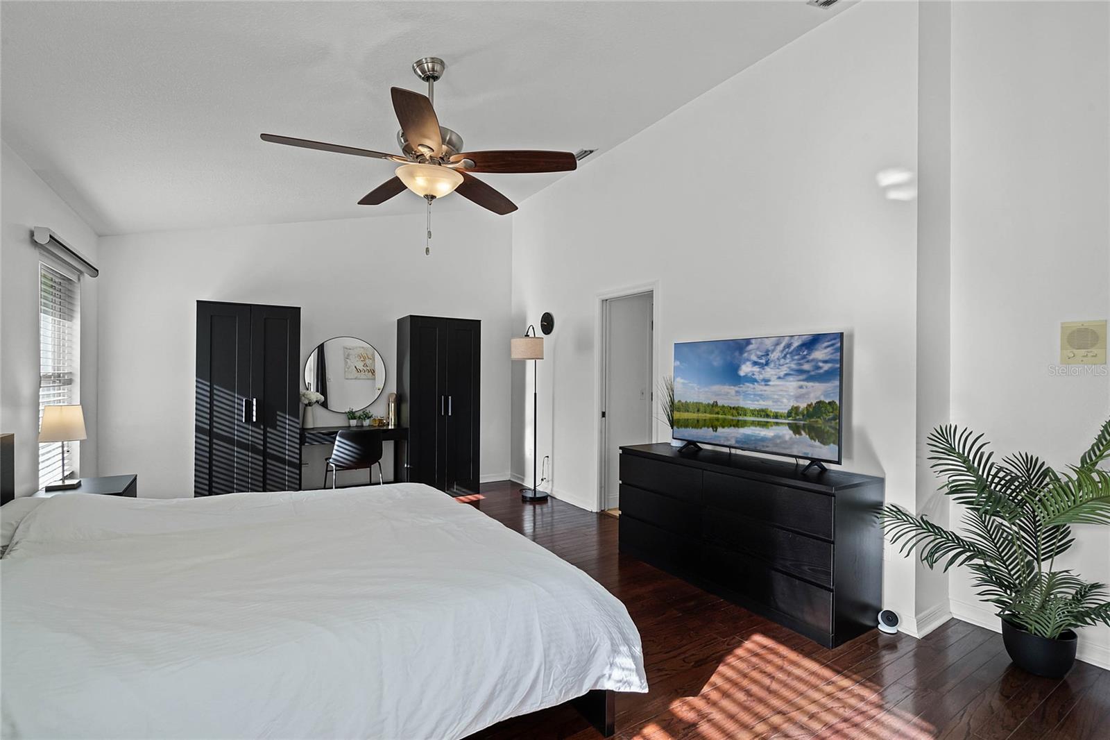 8101 CANYON LAKE CIR, ORLANDO, FL, 32835
