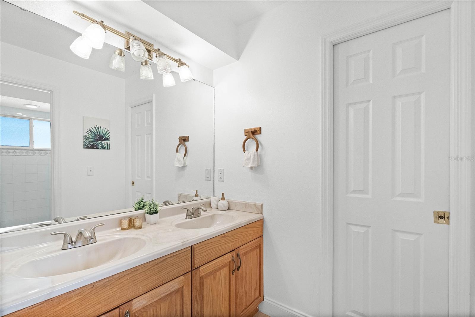 8101 CANYON LAKE CIR, ORLANDO, FL, 32835