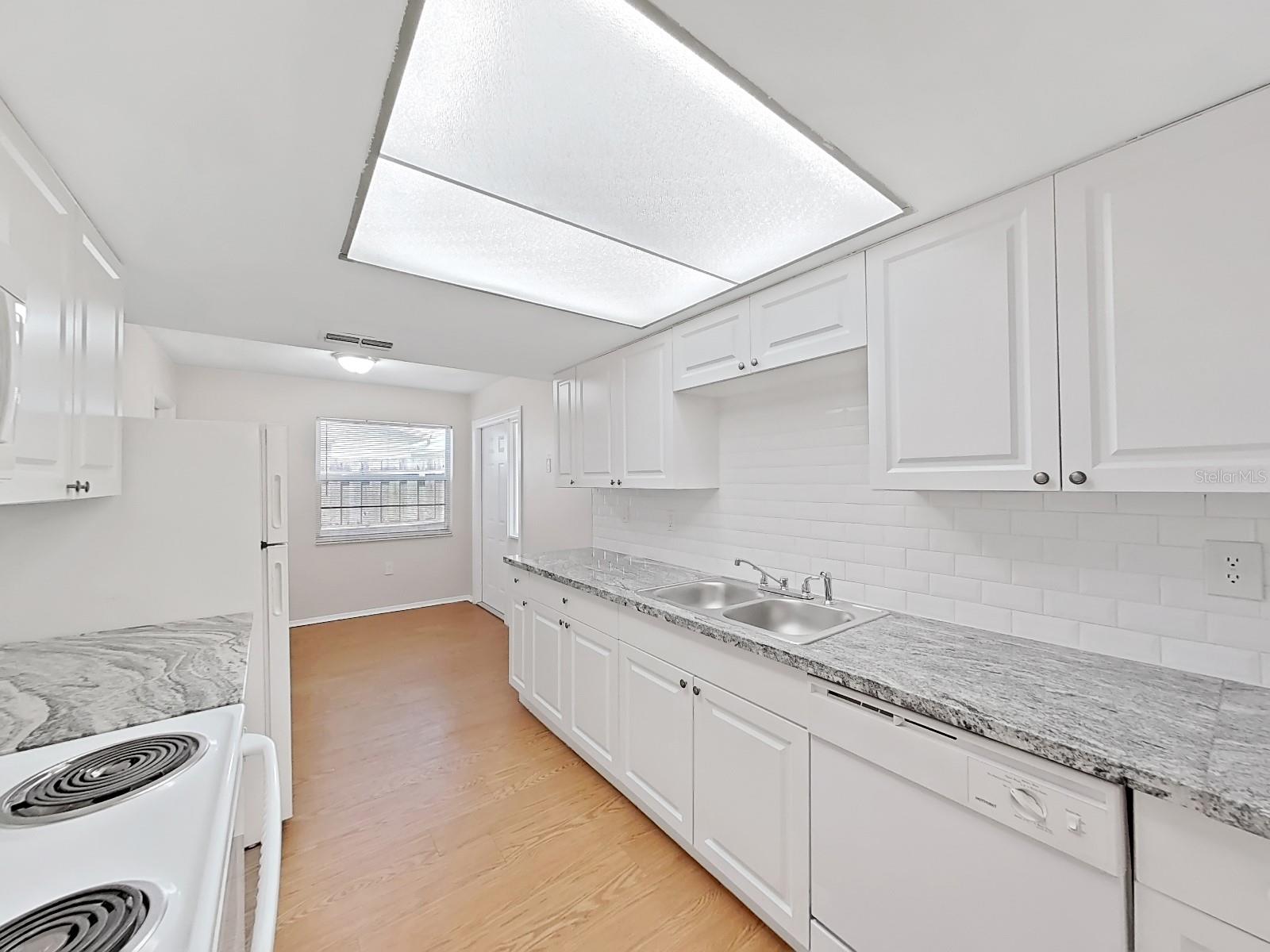 7435 SANDALWOOD DR, PORT RICHEY, FL, 34668