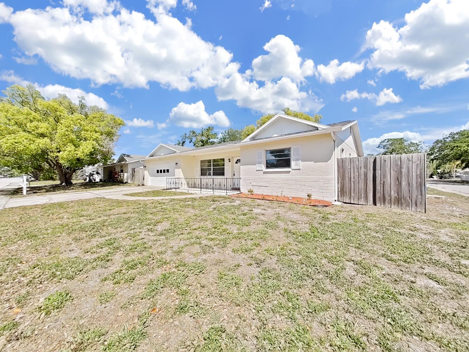 7435 SANDALWOOD DR, PORT RICHEY, FL, 34668