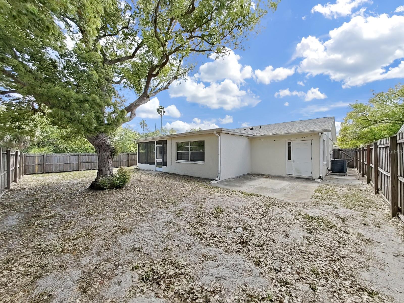 7435 SANDALWOOD DR, PORT RICHEY, FL, 34668