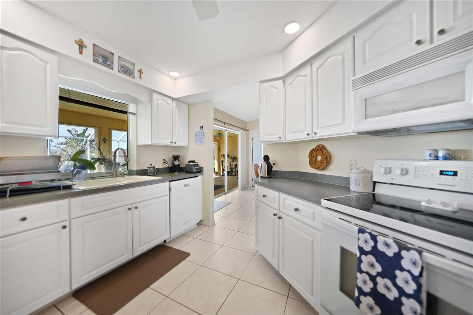 1717 NUREMBERG BLVD, PUNTA GORDA, FL, 33983