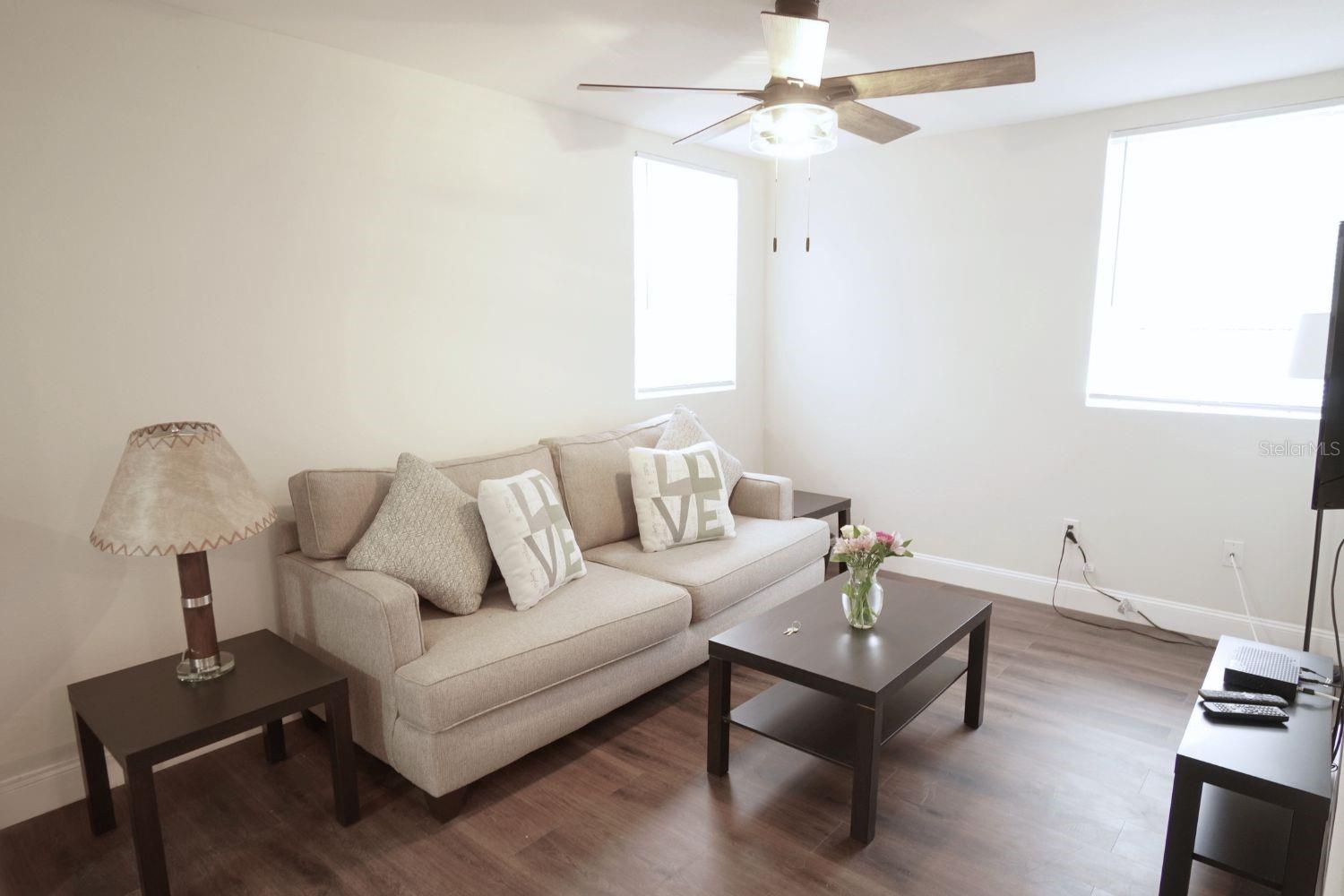 1317 E OSBORNE AVE, TAMPA, FL, 33603