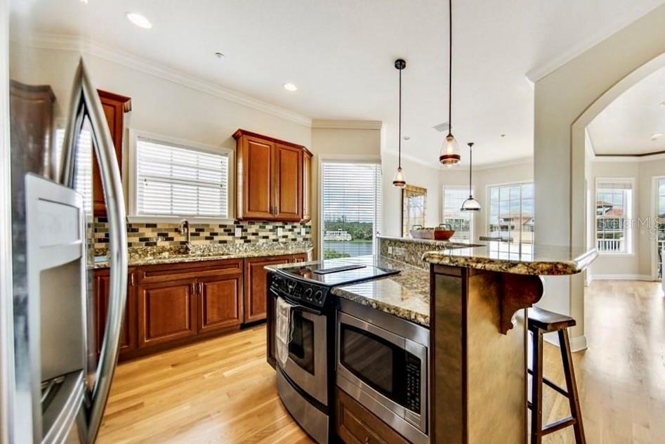 323 OCEAN CREST DR, PALM COAST, FL, 32137