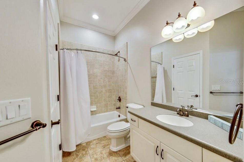 323 OCEAN CREST DR, PALM COAST, FL, 32137