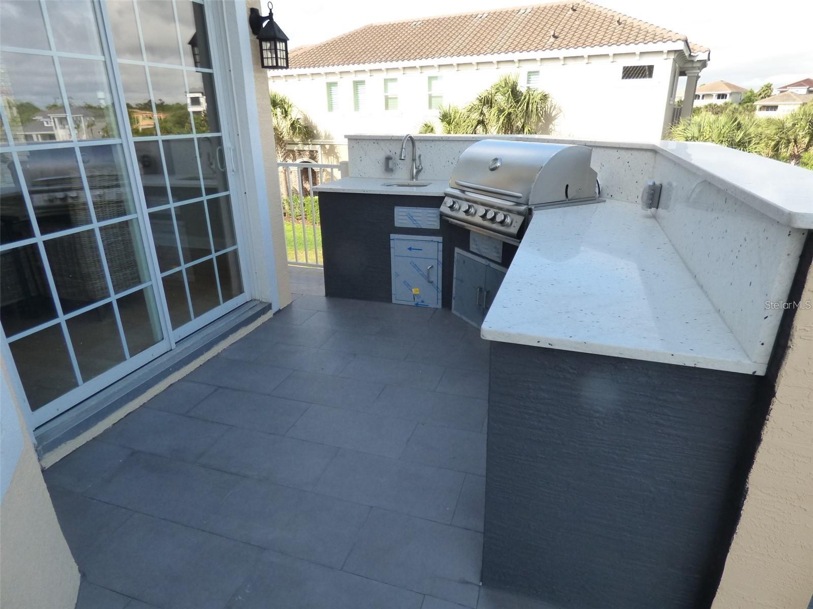 323 OCEAN CREST DR, PALM COAST, FL, 32137