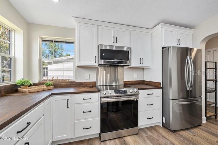 55805 CARROLL ST, ASTOR, FL, 32102