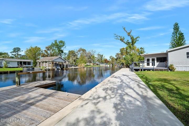 55805 CARROLL ST, ASTOR, FL, 32102