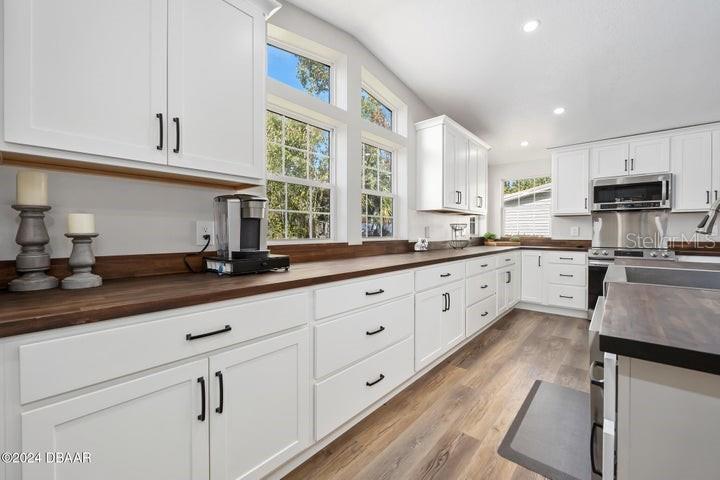 55805 CARROLL ST, ASTOR, FL, 32102