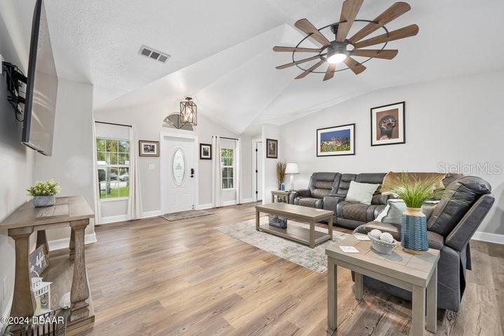 55805 CARROLL ST, ASTOR, FL, 32102