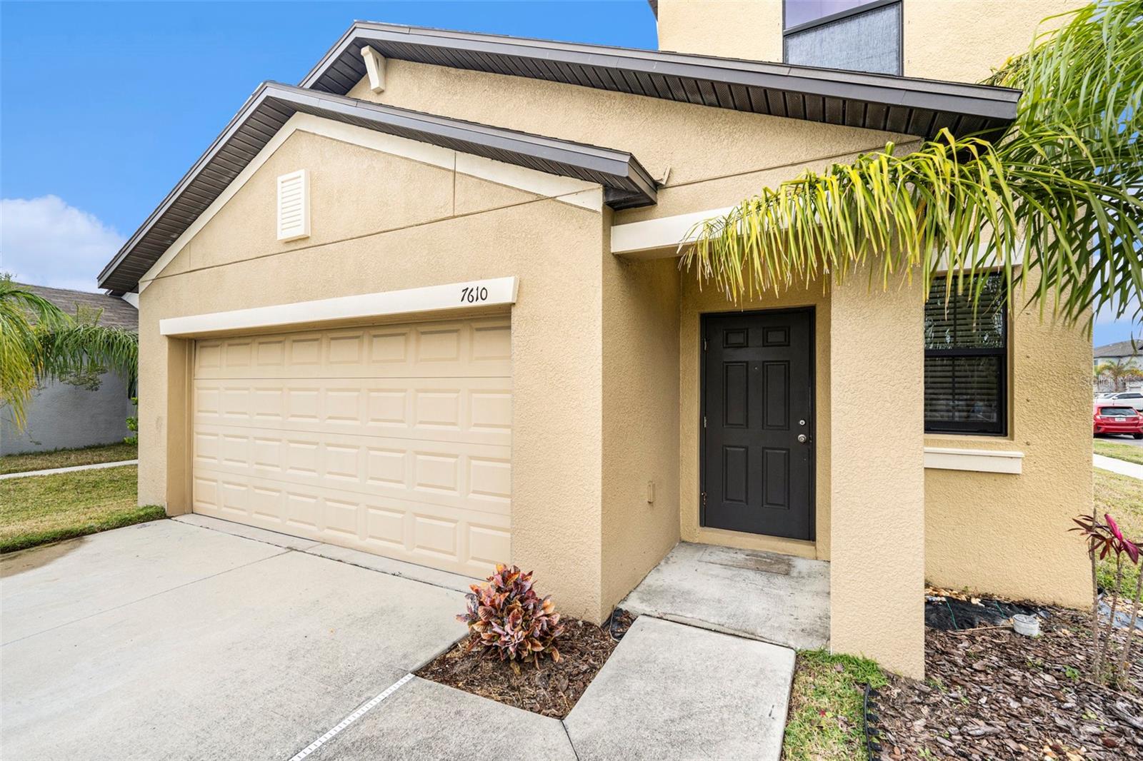 7610 BLUE IRIS LN, TAMPA, FL, 33619