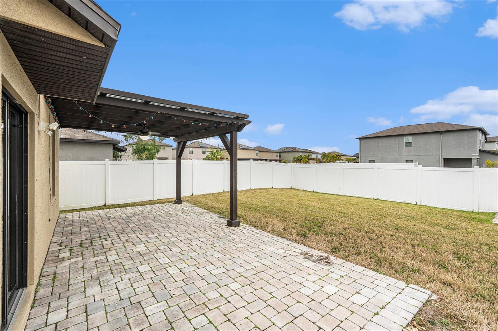 7610 BLUE IRIS LN, TAMPA, FL, 33619
