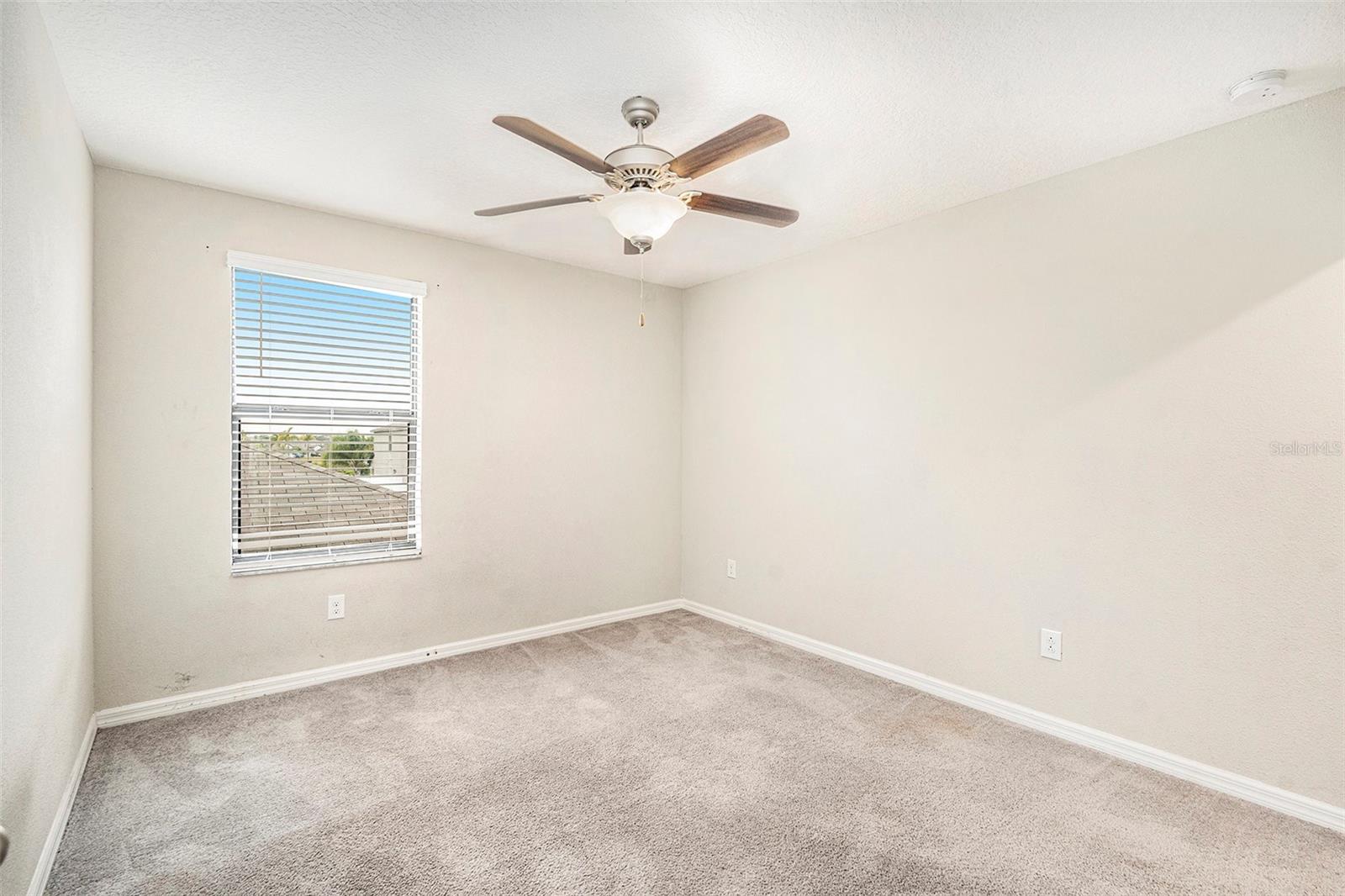 7610 BLUE IRIS LN, TAMPA, FL, 33619