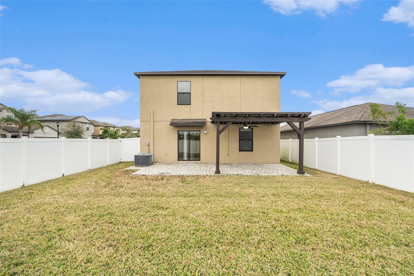 7610 BLUE IRIS LN, TAMPA, FL, 33619