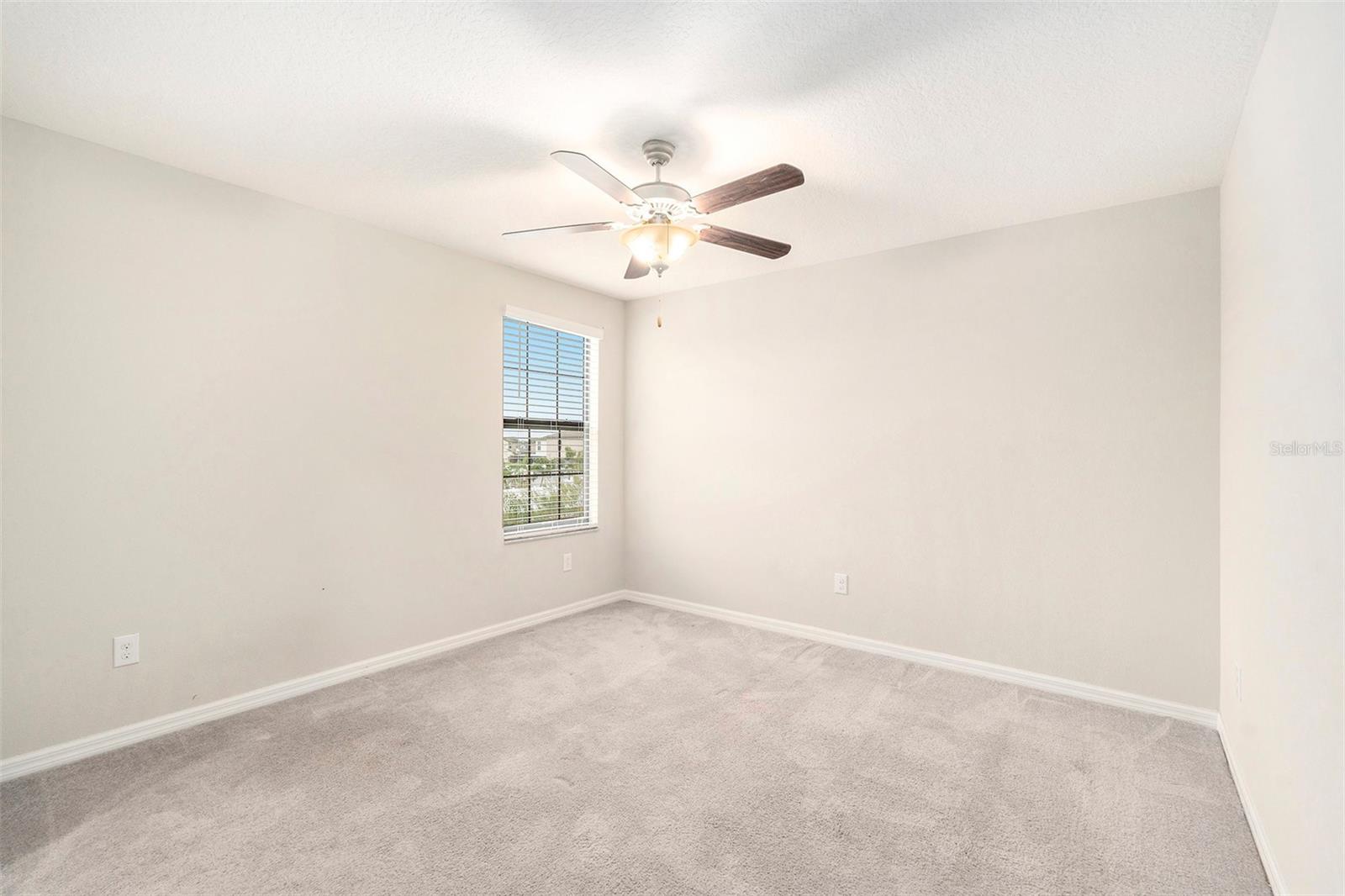 7610 BLUE IRIS LN, TAMPA, FL, 33619