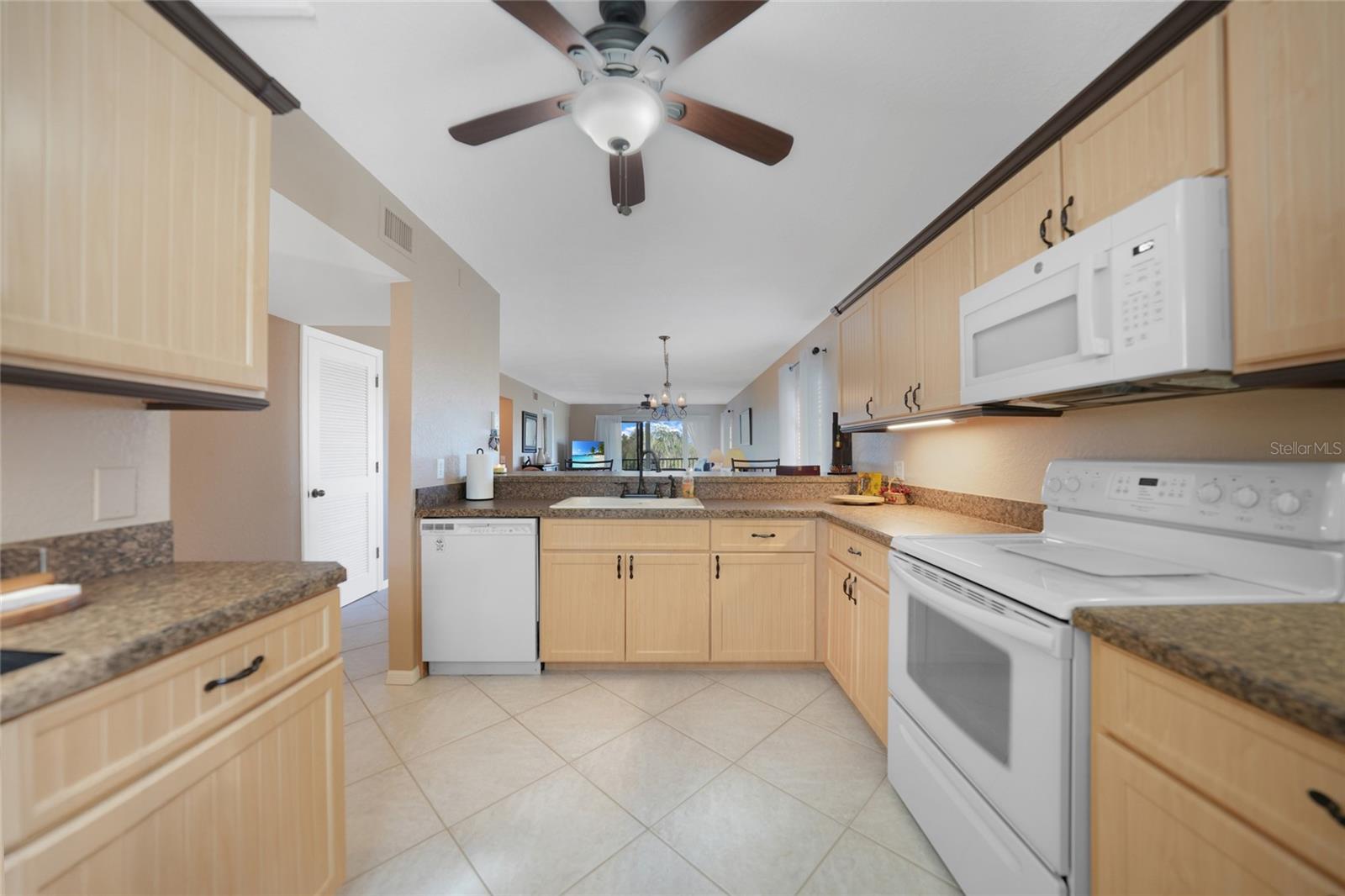 175 KINGS HWY #528, PUNTA GORDA, FL, 33983